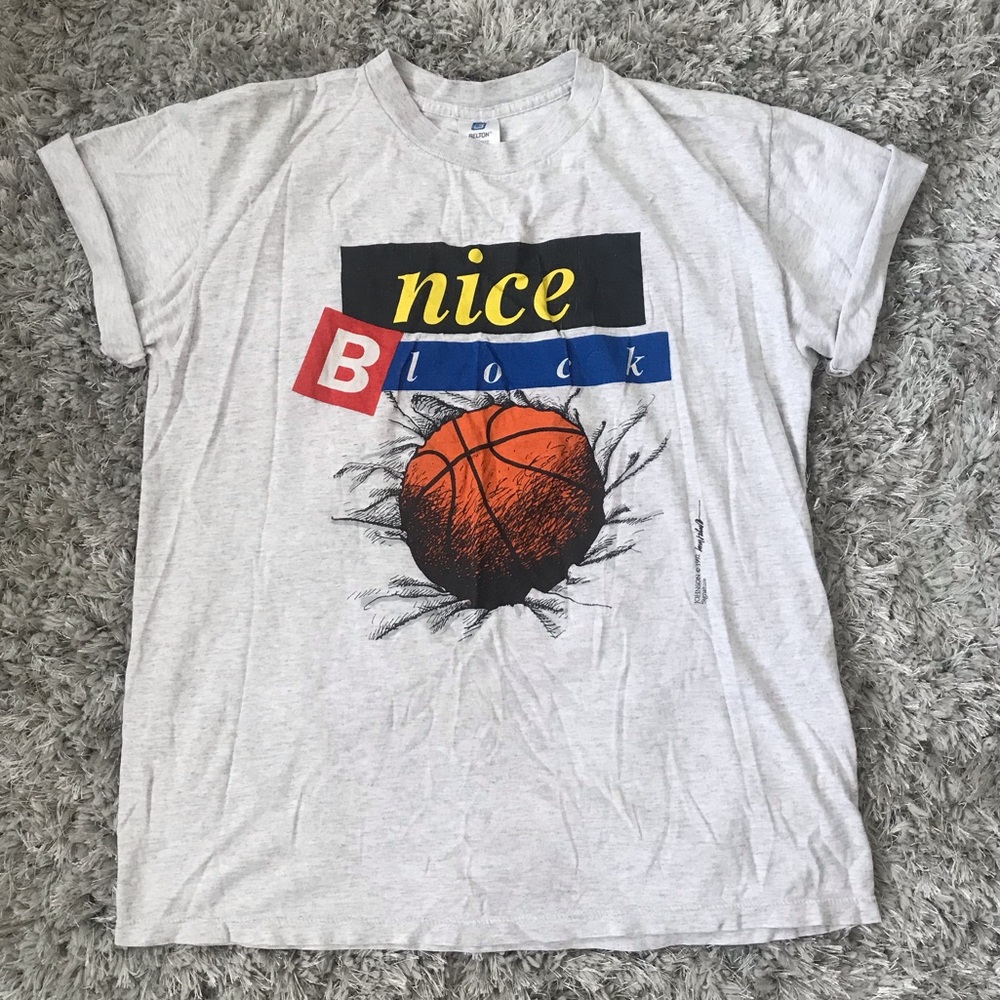 Vintage Basketball T 1992